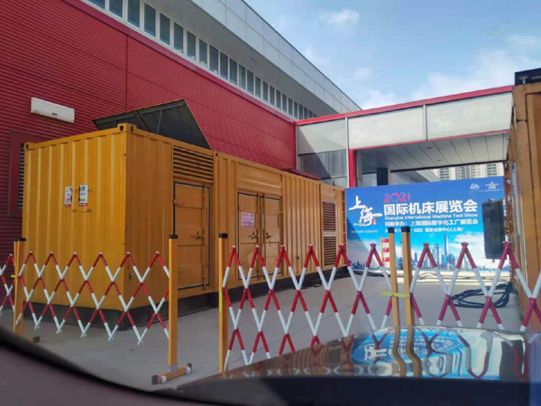 文成发电车出租-发电机无电压或电压太低怎么办？