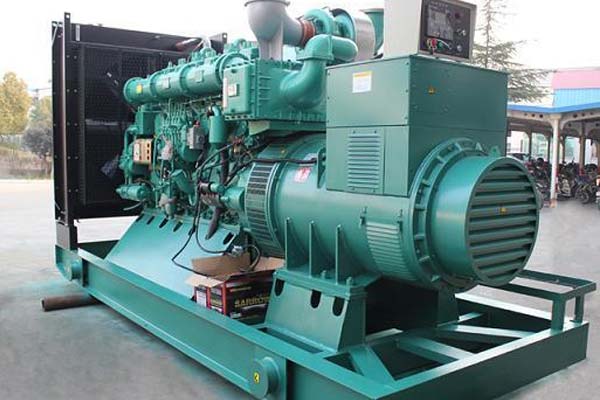 文成如何判断电压测量法测得的数据是否准确？