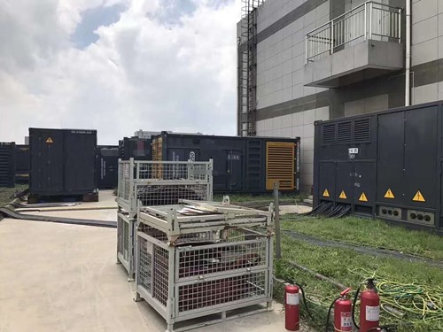 文成除了定期检查，还有哪些方法可以及时发现接触式转速表探头的磨损？
